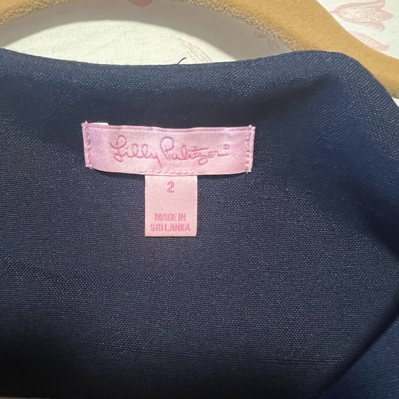 Lilly Pulitzer Navy silk sheath dress Size 2 Gold buttons sleeveless - Picture 8 of 8